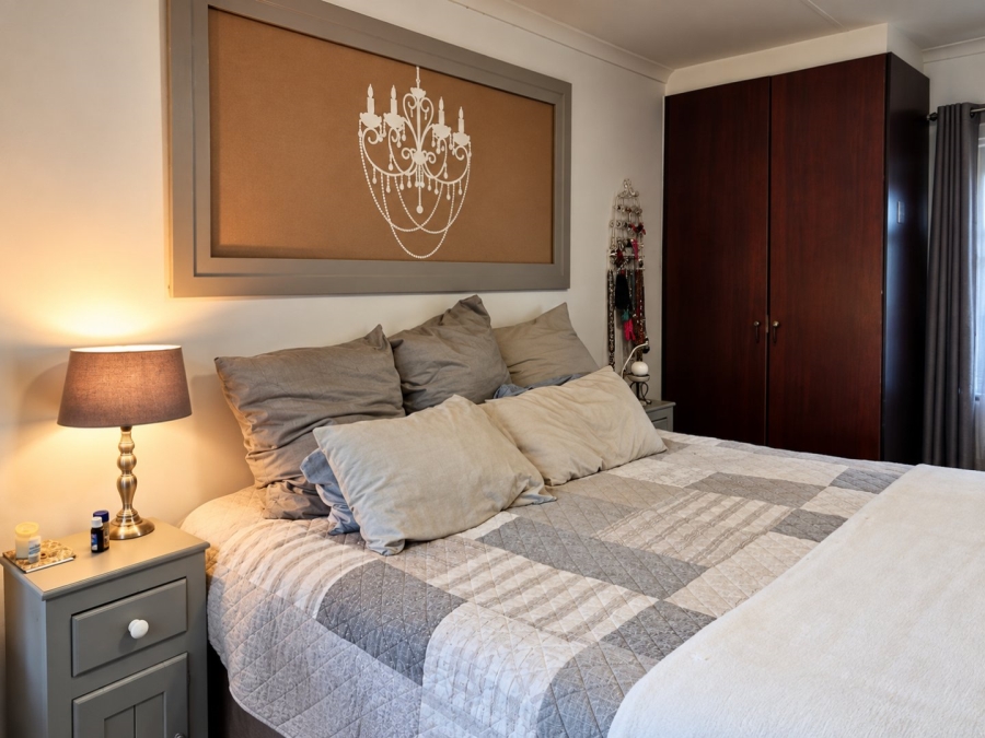 3 Bedroom Property for Sale in King George Park Western Cape
